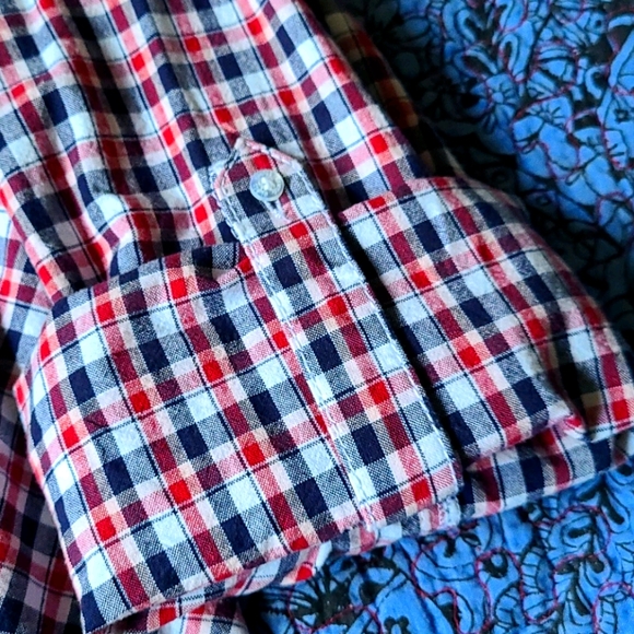 Guess button up - Picture 4 of 7